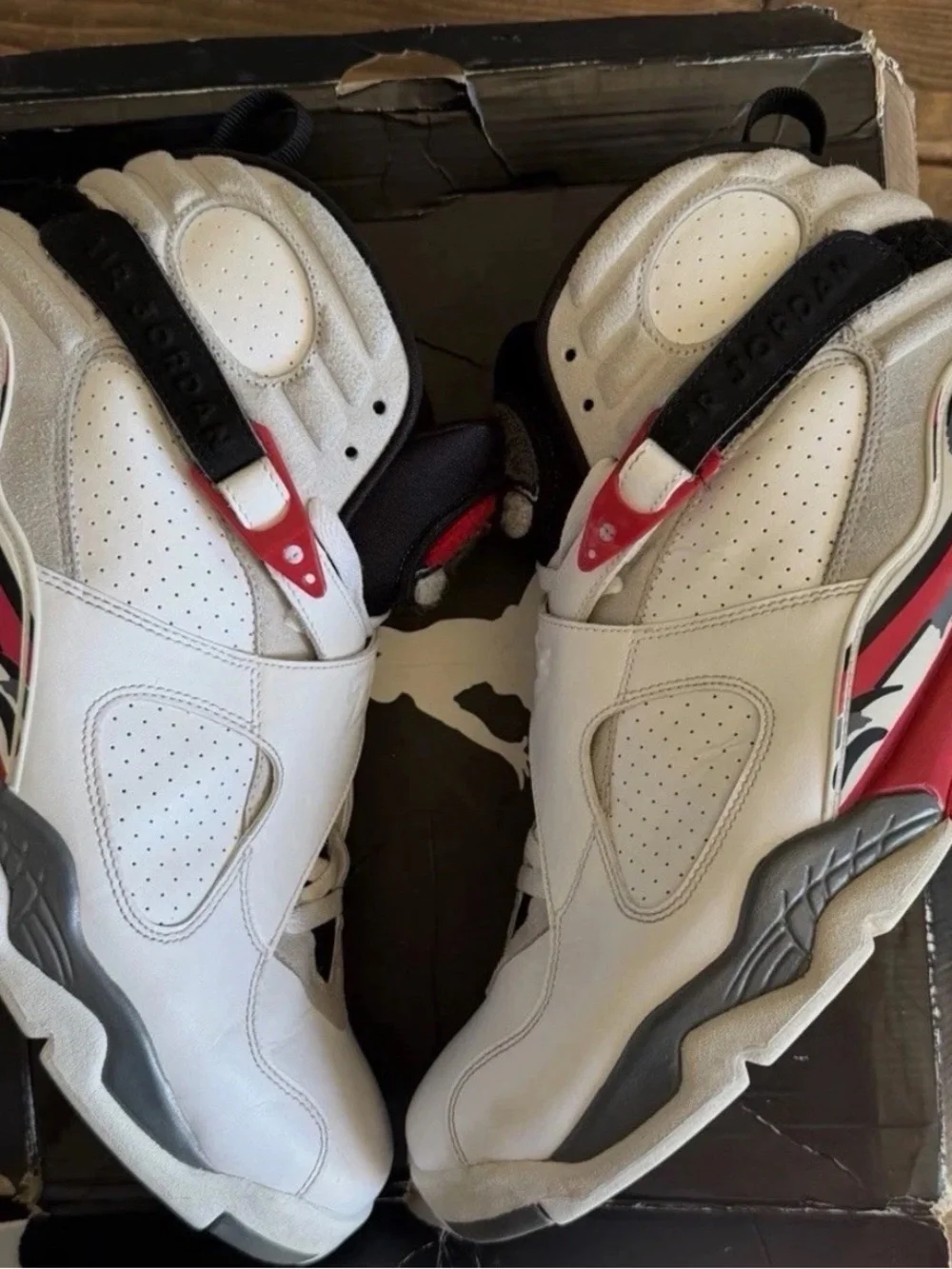 Jordan 8 “Bugs Bunny” Retro 2013 Men’s Size 15
